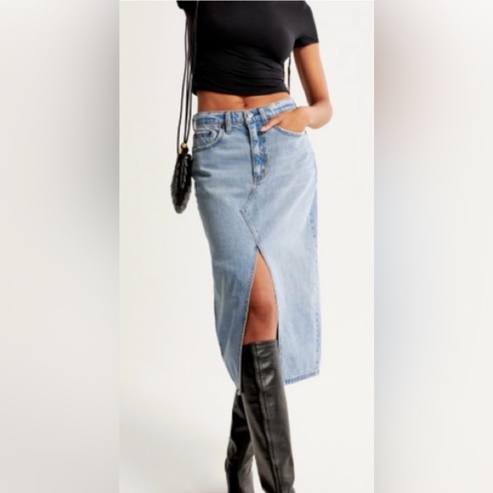 Abercrombie & Fitch Light Blue Denim Pencil Skirt with Front Slit